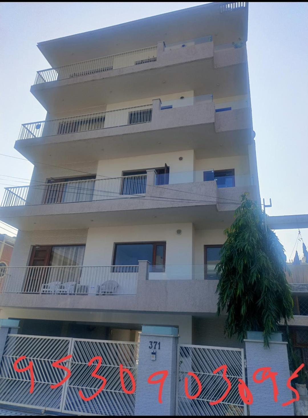 Homistay 1 Bhk Panchkula Bagian luar foto