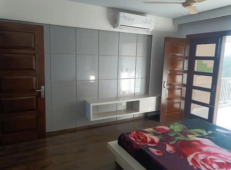 Homistay 1 Bhk Panchkula Ruang foto